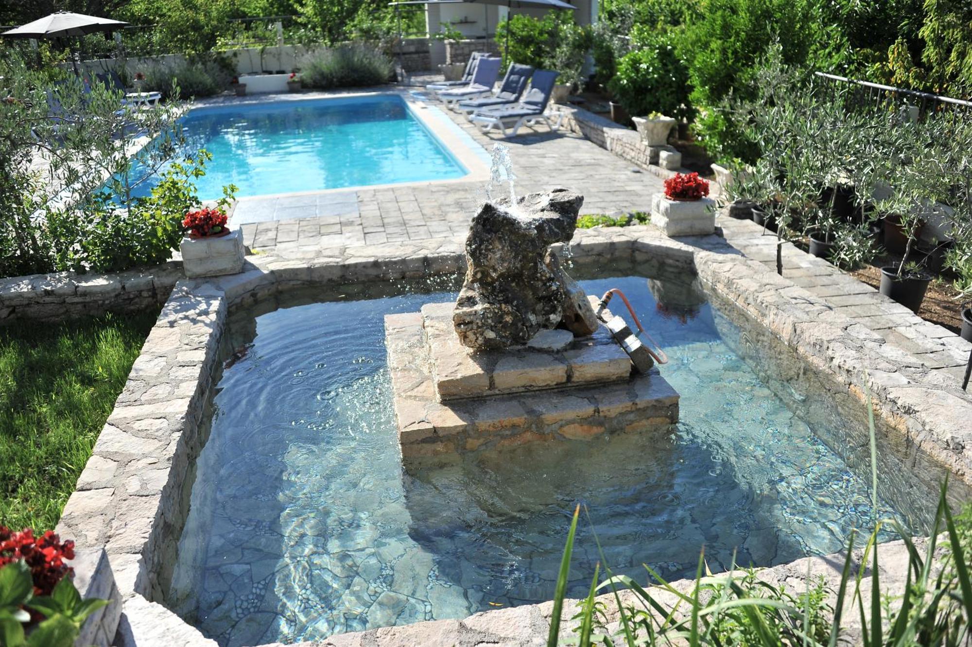 Appartement Pool House Maslina à Mostar Extérieur photo